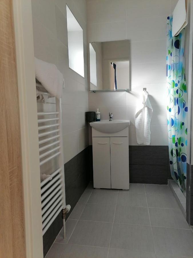 Apartmany Amalia Piest'any Buitenkant foto